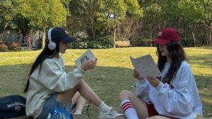 0F1E7070B329B830F7A8431Ce9E85D2E 4