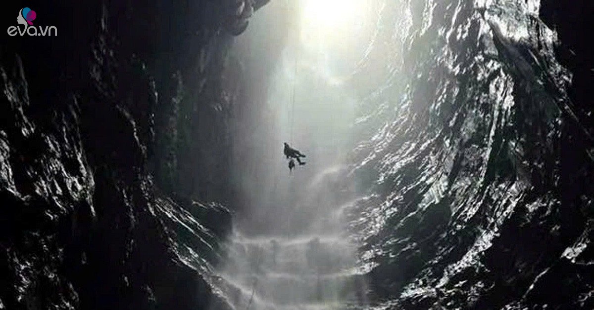 1776695420 mxh 5420 phat hien hang dong co thac nuoc cao 350m hiem gap o phong nha ke bang 2906 widt