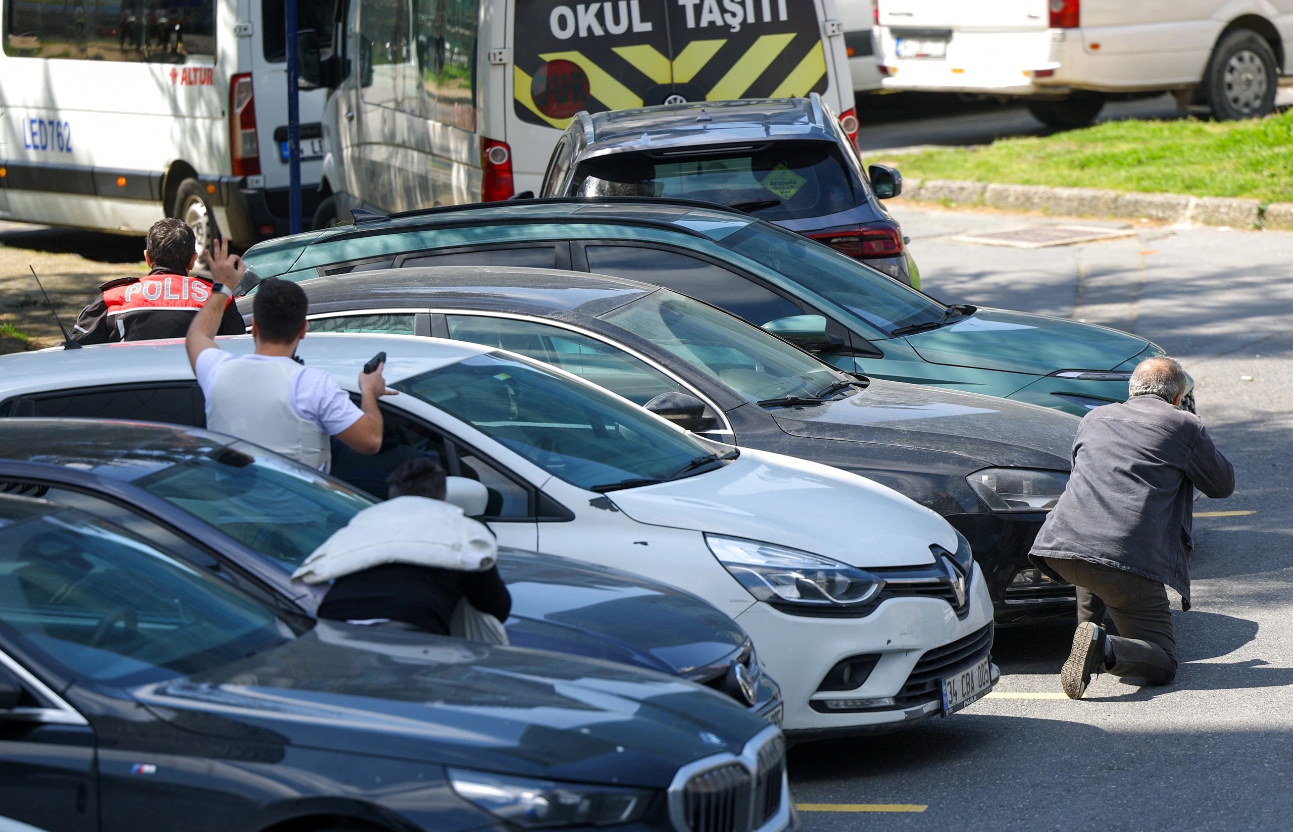 2026 04 07t095613z264956093rc29kka46n0yrtrmadp3turkey gunfire 1 1775565797778910959187