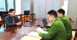 20832 17718501038881395629004 45 0 1205 1856 crop 17718501232011463731879