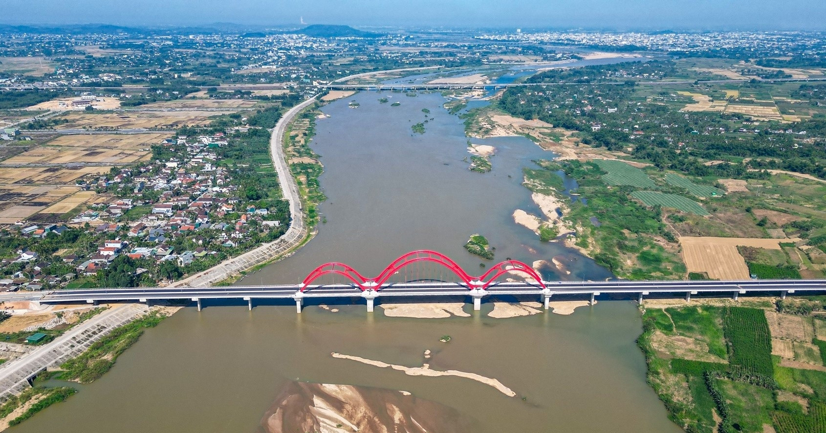 3 nam sinh tu vong tren song 1067