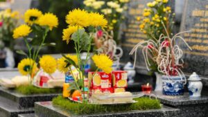 3 nhom nguoi khong nen di mo tiet thanh minh 180859