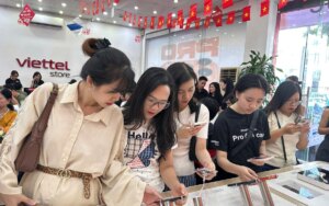 33 107 0 1357 2000 crop 17737658611884218741