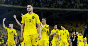 3319302 17613537939901960332269 0 0 524 1000 Crop 1761353863303770842414