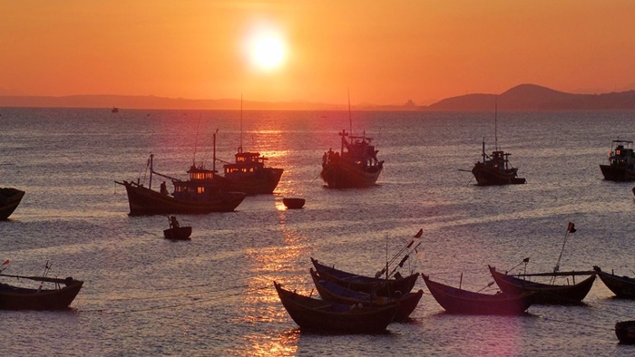 3d32c7c2a9f9b3bf13ccf7ebf77561a2 lang chai 1