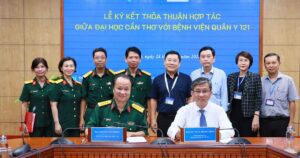 4 17617994993121177615809 187 0 920 1400 Crop 17617998203701960408884