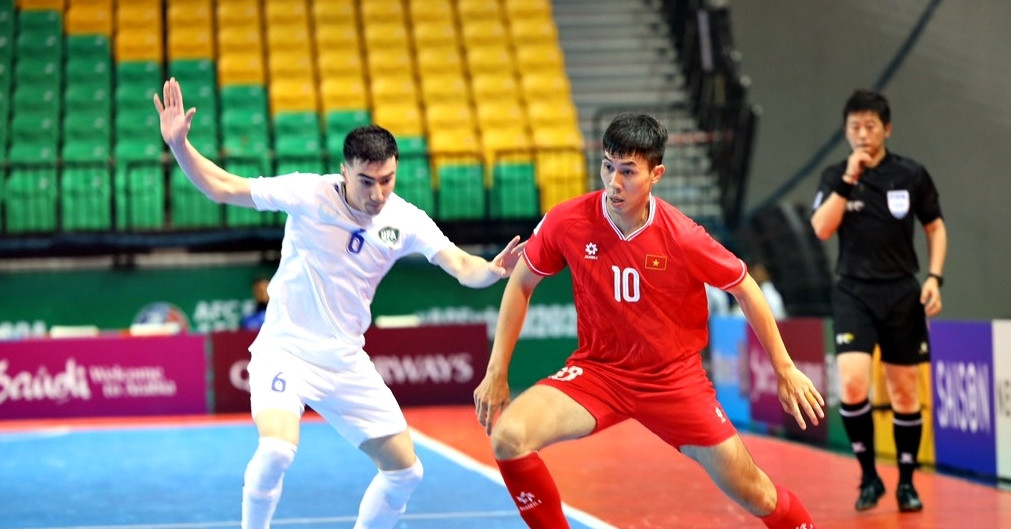 4 dt futsal viet nam xuat tran 438