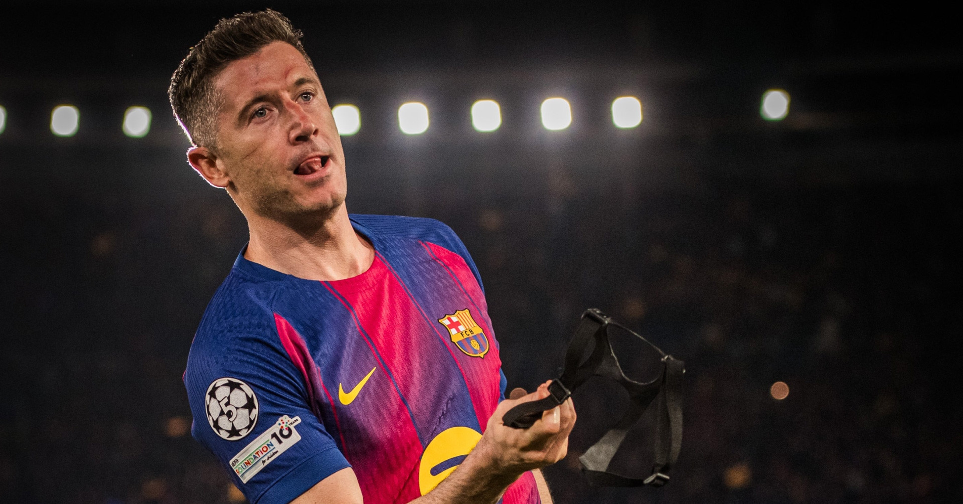 4 mu ky lewandowski liverpool chot barcola 1121