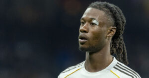 4 mu lay camavinga psg mua de jong 1915