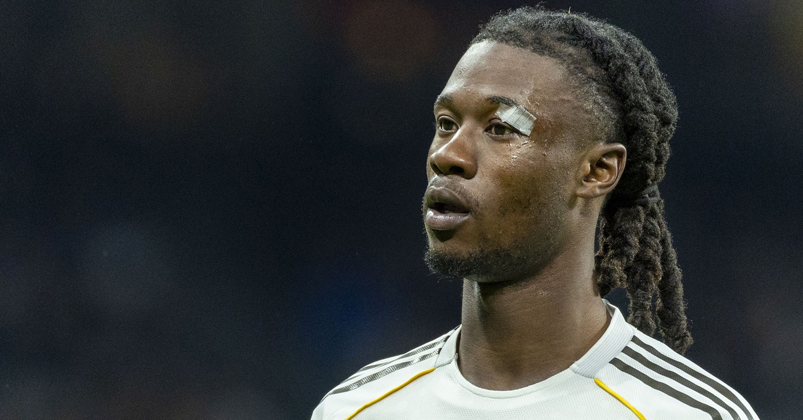 4 mu lay camavinga psg mua de jong 1915