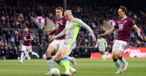 4 ong lon chau au ru nhau thang 169