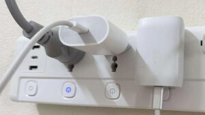 4 thiết bị không bật vẫn âm thầm ngốn điện 1 4 thiet bi khong bat van am tham ngon dien 222003