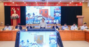 4003 177219164021612063014 17722453930421030785903 0 14 1241 2000 crop 17722454005661198721975