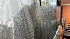 5 mẹo chống nồm nhà nào cũng cần, đơn giản mà hiệu quả cao, ít tốn kém 2 5 meo chong nom nha nao cung can don gian ma hieu qua cao it ton kem 223715