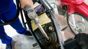 5 Meo Do Xang Thong Minh Tiet Kiem Tang Do Ben Cua Xe 233901