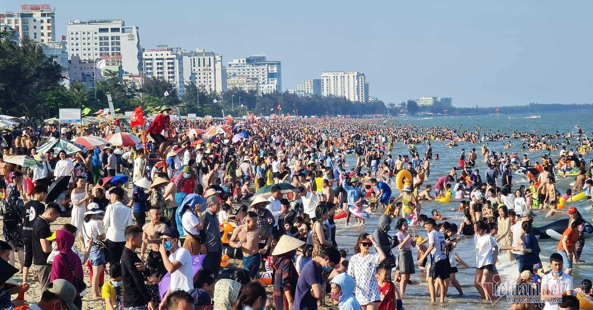 5 nhieu gia dinh chot ky nghi dai toi 9 ngay 3614