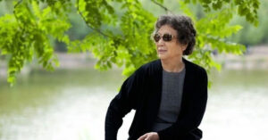 5 thang song cung con cu ba nhan ra mot su that phu phang ve tuoi gia 811