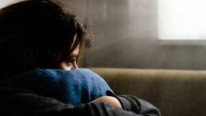 7E556B3E6209139E6Aef85057D5Af6Fd Sau Lung Vo Chong Tam Su Voi Nguoi Phu Nu Khac Hang Nam Nhung Kh 08