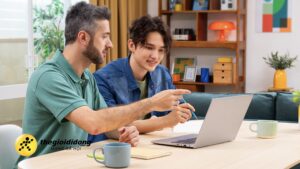 Acr1639035460543255902