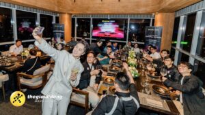 KMQ1638984489754107837