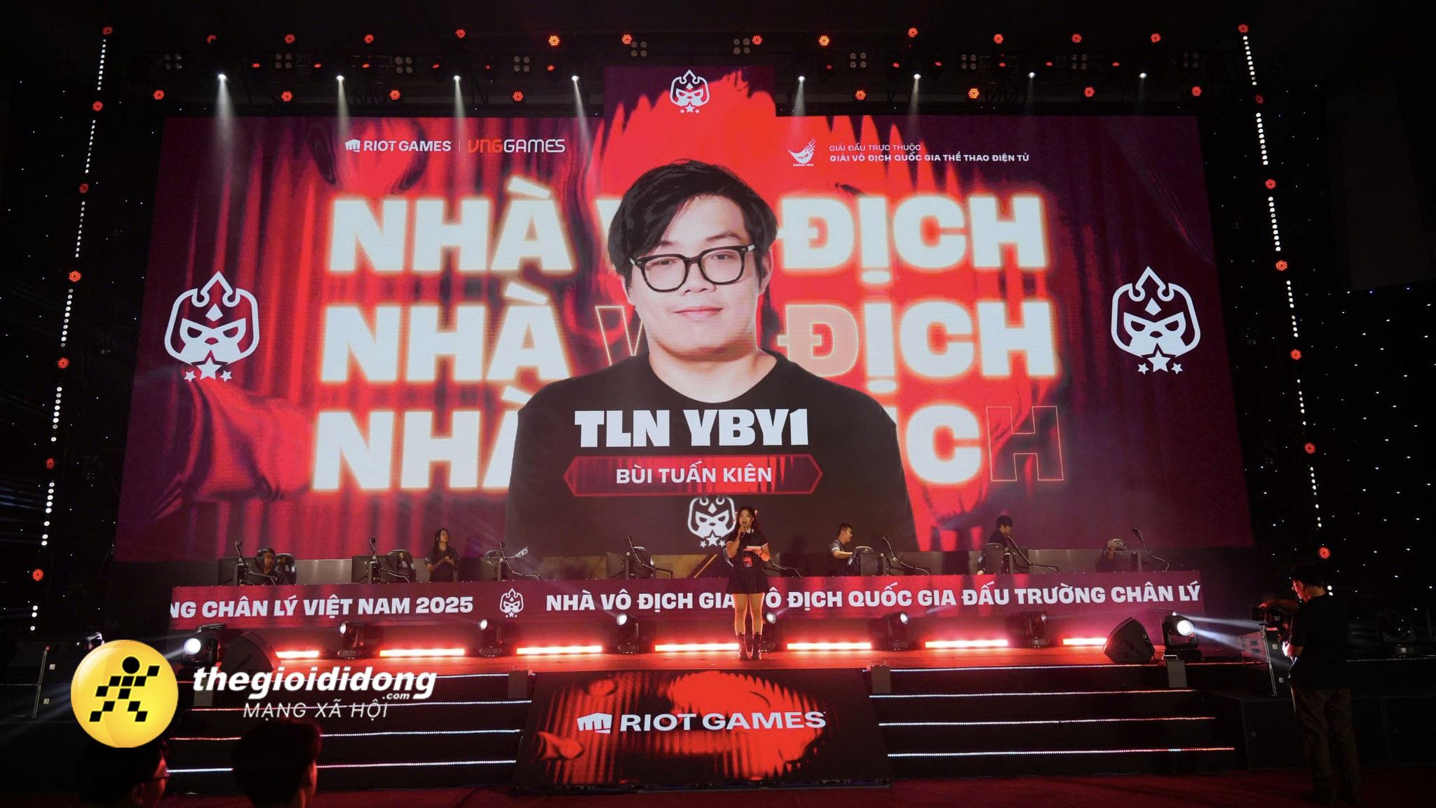 Mhgv1638984594052357576