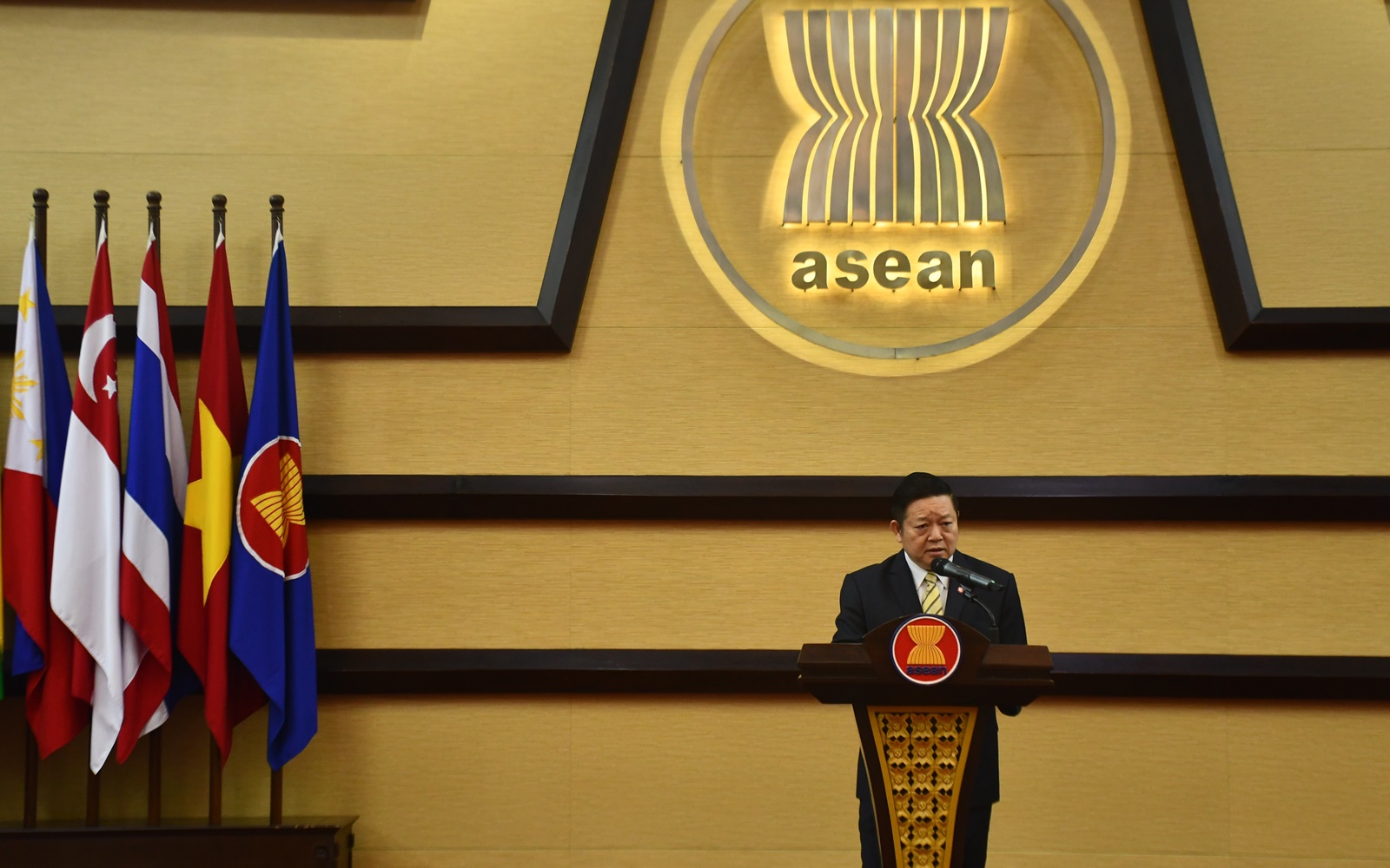 Tong thu ky ASEAN Kao Kim Hourn diem lai ket qua hoi nghi ngoai truong asean AMM 57 vov
