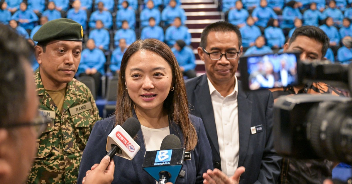 A2 17618150375061193258606 137 0 1184 2000 Crop 17618150405971328116195