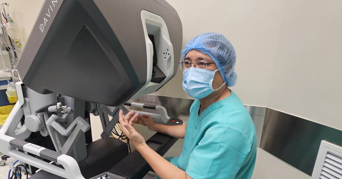 ac si chuyen khoa 2 dang dinh minh thanh giai thich ve co che phau thuat cung robot anh nhu quyen 17