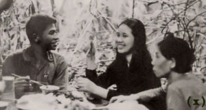 Ai La Nu Tinh Bao Lay Vo Moi Cho Chong De Yen Tam Hoat Dong Cach Mang 2667