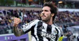 Anh Bai Nho 17665803508861247179423 0 0 1073 2048 Crop 17665803733991719230704