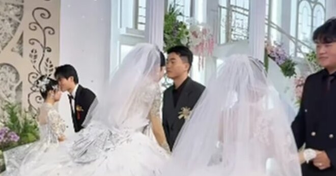 anh em sinh ba cuoi cung ngay gay sot mang xa hoi 1402