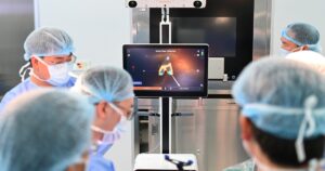 anh thay khop goi 1 17752044289531829523817 0 0 1600 2560 crop 1775204595706341525933 39 99 1227 200