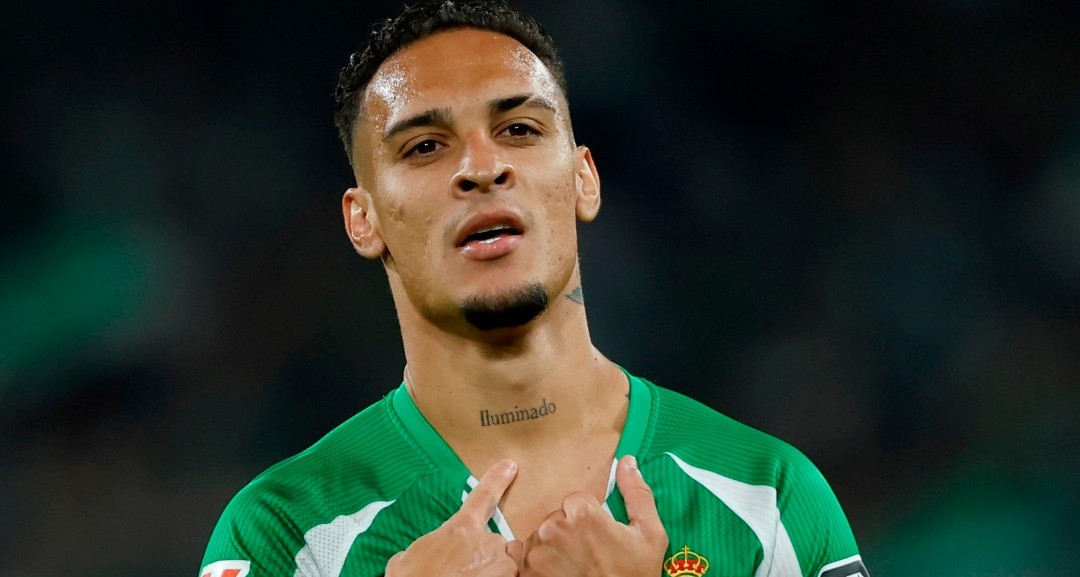 Antony Lap Cu Dup Sieu Pham Dua Betis Vao Top 5 La Liga 135