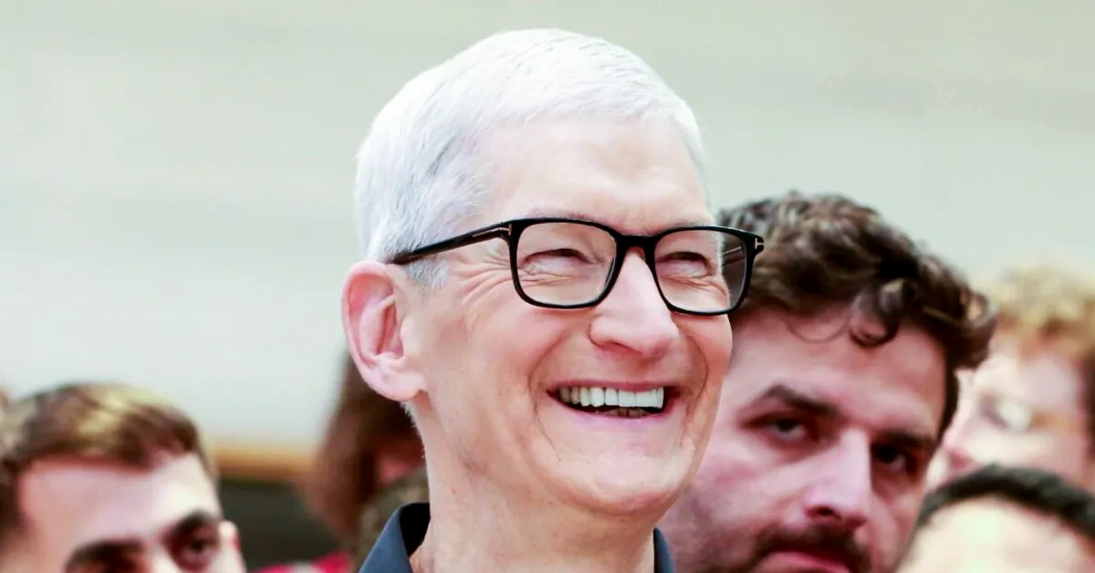 Apple Cham Moc Von Hoa Dinh Cao 4 515