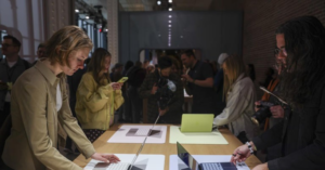 apple tan cong android windows bang iphone macbook gia re 269