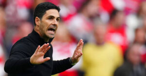arsenal dau fulham dung than tho nua mikel arteta 373