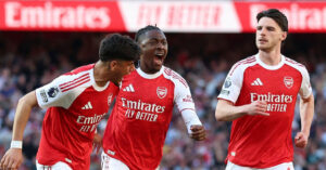 arsenal gianh lai ngoi dau ngoai hang anh dung voi mung arteta 477