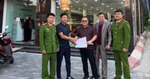 Avatar1766412028746 1766412029104983596148 0 0 314 600 Crop 17664123955791695084718