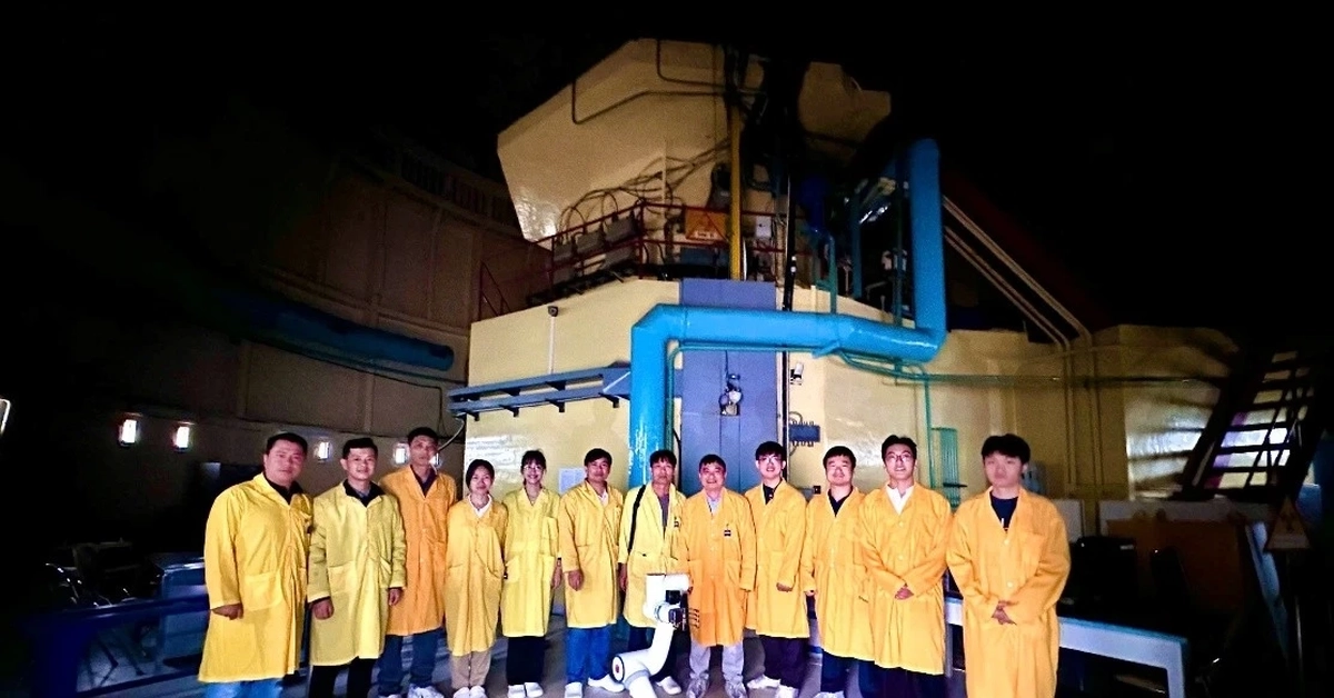 avatar1773993675798 17739936761271541526296 48 0 630 1112 crop 17739936996791173694966.webp