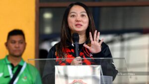 B 17622609709911474421854 49 0 836 1400 Crop 17622610885971969256017