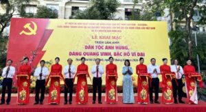 Tp.hcm: Triển Lãm Ảnh Chào Mừng 96 Năm Ngày Thành Lập Đảng Cộng Sản Việt Nam B69Bb6Cbf8B476Ea2Fa520260202122817