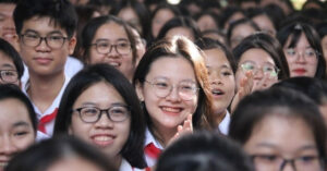 Bài mẫu viết thư UPU lần thứ 55: Tìm lại kết nối thật khi thế giới mất Internet 9 bai mau viet thu upu lan thu 55 tim lai ket noi that khi the gioi mat internet 710