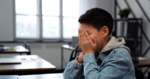 Bài Mẫu Viết Thư Upu Lần Thứ 55: Vết Thương Vô Hình Của Một Cô Bạn Cùng Lớp Bai Mau Viet Thu Upu Lan Thu 55 Vet Thuong Vo Hinh Cua Mot Co Ban Cung Lop 1889