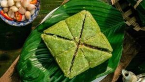 Bánh chưng đông lạnh sau Tết hấp lại vẫn dẻo thơm như mới: Áp dụng ngay bí quyết đơn giản ai cũng làm được 1 banh chung dong lanh sau tet hap lai van deo thom nhu moi ap dung ngay bi quyet don gian ai cung lam