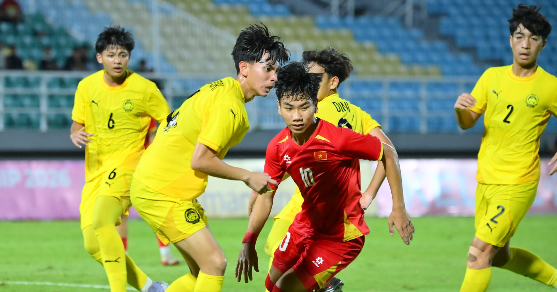 bao malaysia u17 viet nam qua sac ben qua nguy hiem 574