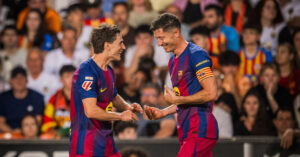 Barca thua ngược Valencia trận chia tay Lewandowski 1 barca thua nguoc valencia tran chia tay lewandowski 218