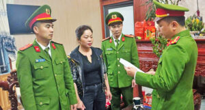 Bắt giữ đối tượng chửi bới, thu tiền trông giữ xe trái phép ở Bắc Ninh 1 bat giu doi tuong chui boi thu tien trong giu xe trai phep o bac ninh 570