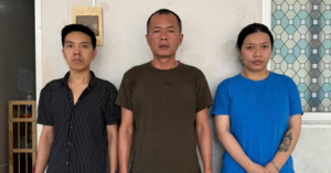 bat giu hai doi tuong vu au da vi chuyen dau xe truoc quan an o vung tau 1288