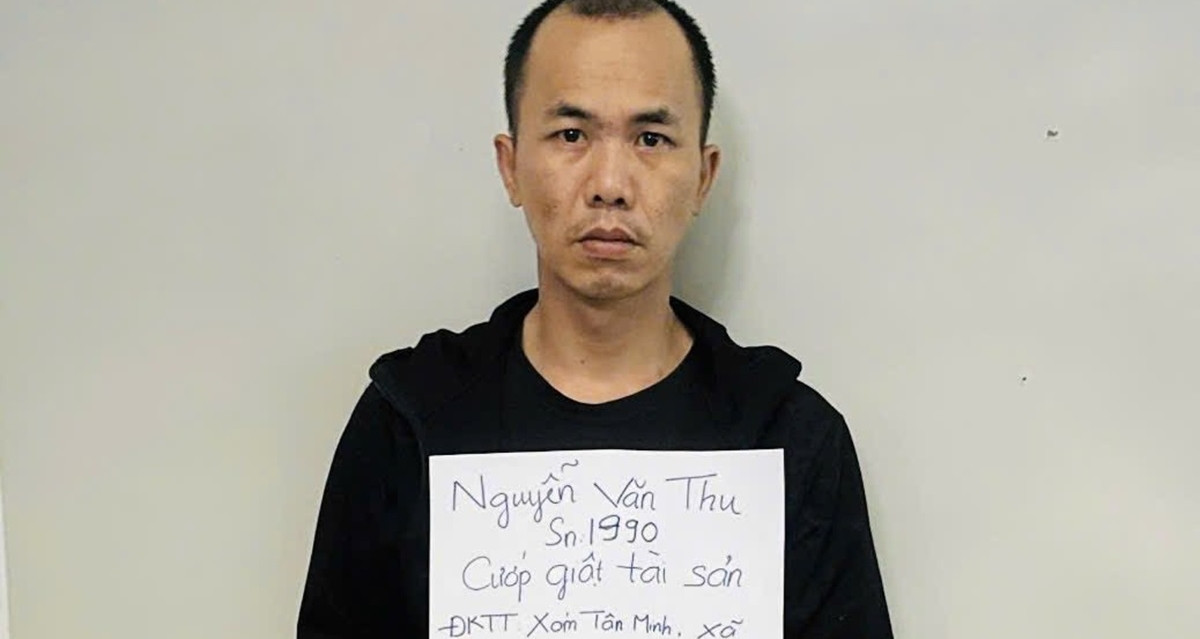 bat giu ke dung kich nho doi tien roi cuop giat vang tien cua cu ba ban ve so 548