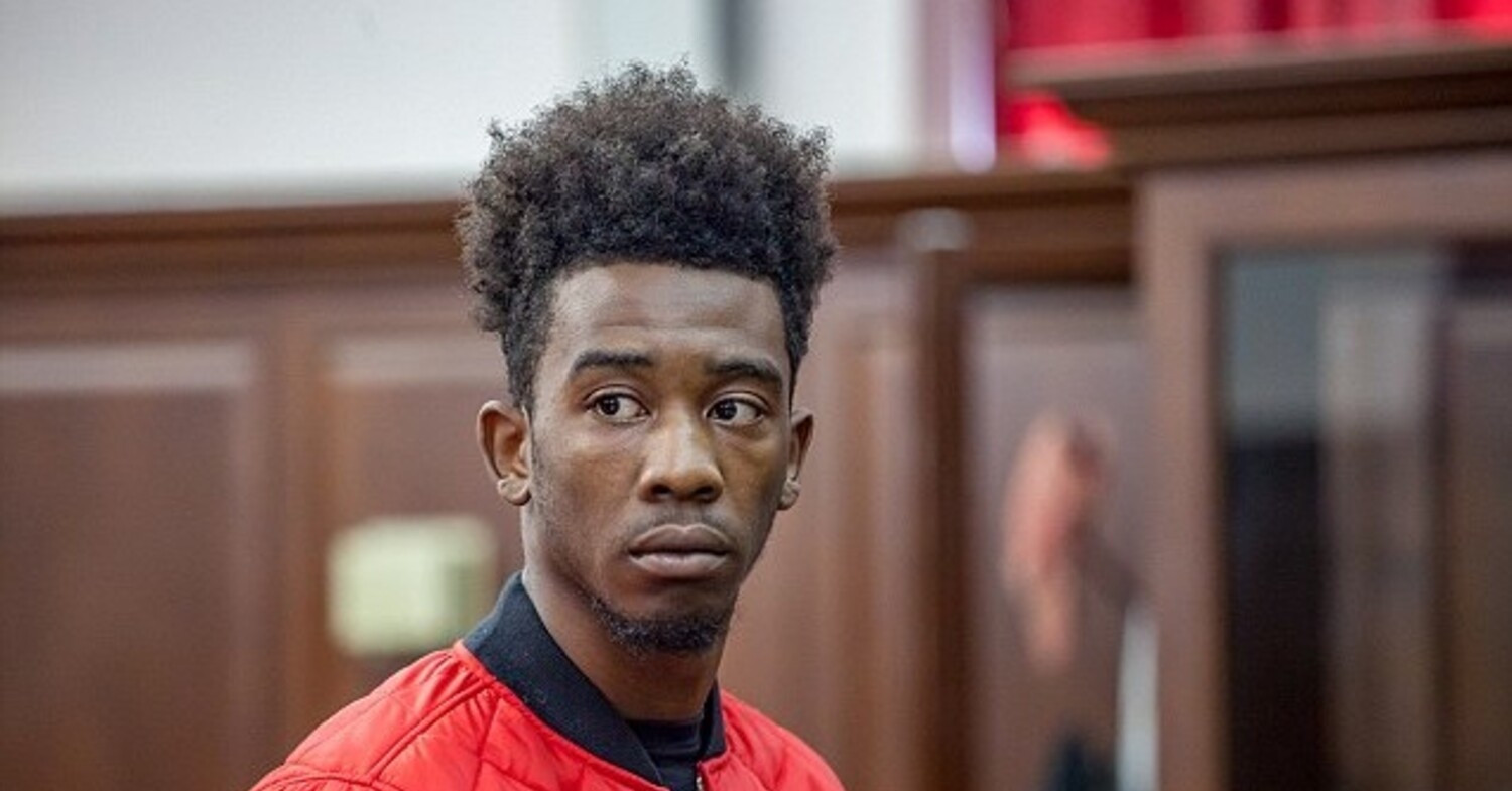 bat tam giam nam ca si 29 tuoi 978